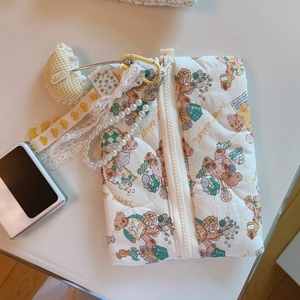 Quilted floral cotton cosmetic bag with cute bear print and pearl lace accessories