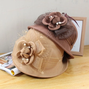 Chapeau Cloche Femme En Laine Élégant Avec Fleur En Résille Plume Et Faux Künstliche Perle Style Britannique Rétro Formel Hiver