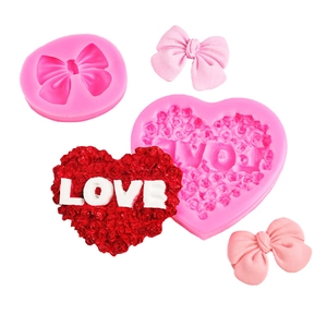 Silikonformen mit Blumen und Herzen für Valentinstag Kuchen und Schokoladen Deko
