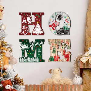 Weihnachtliche HOME Wanddeko aus Holz mit handgemalten Motiven für festliches Ambiente