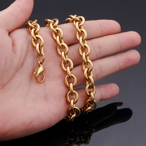 Detailed close-up of 10mm golden stainless steel O-chain with lobster clasp in hand