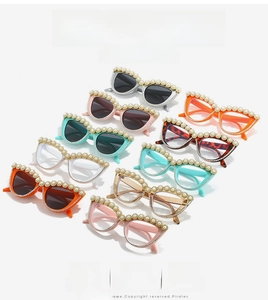 Set di occhiali da sole cat eye con perle e strass decorativi per abiti da festa