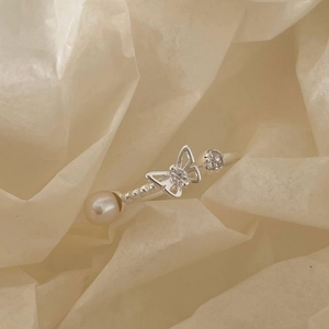 Elegant S925 sterling silver ring featuring a hollow butterfly, white pearl and zircon