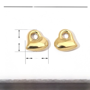 Polished golden heart-shaped stainless steel pendant with 12mm size parameters