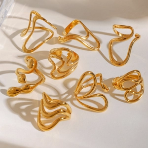 Eight minimalist irregular gold stainless steel open rings with modern light and shadow