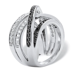 Anillo multicapa cruzado de plata con pavé de piedras blancas y negras