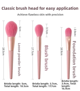 Size specifications for makeup brush set including powder, blush, and foundation brushes