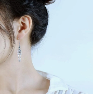 Orecchini pendenti a scheletro in argento da donna stile punk per Halloween moda