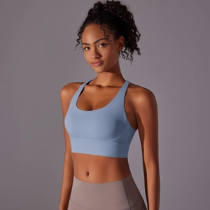 Reggiseno sportivo azzurro con spalline larghe e tessuto spazzolato traspirante