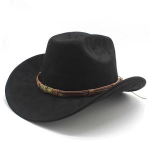 Cappello da cowboy nero classico con cinturino in pelle marrone e stemma a teschio