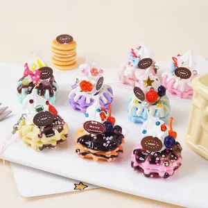 Llavero De Gofre De Simulación Colgante De Postre Lindo PVC Resina Con Lazo Crema Decoración Fruta Para Bolso