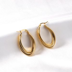 Three-layer oval gold geometric hoop earrings made of polished stainless steel for women