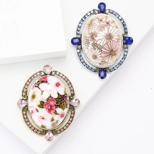 Baroque Vintage Alloy Flower Brooch For Women High Grade Rhinestone Enamel Floral Corsage Pin Accessory Banquet Jewelry Gift