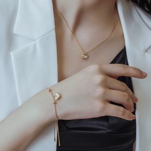 Elegant Heart Pendant Necklace Stainless Steel Mother Of Artificial Pearl Inlay Gold Plated Jewelry For Women Gift