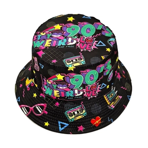90er Jahre Retro Fischerhut mit bunten Graffiti und Neon-Mustern für Streetstyle-Partys