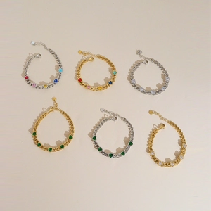 Colorful heart-shaped zircon Cuban chain bracelets in gold and silver finish