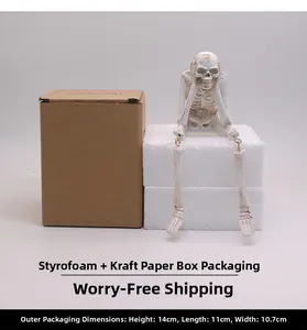 Trois figurines de squelettes avec boîte en carton kraft et emballage en mousse