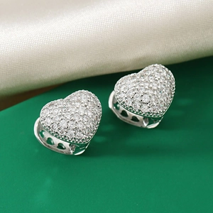 Fashion Copper Heart Hoop Earrings Micro Pave Zirconia Romantic 3D Heart Huggie Earrings Minimalist Gold Silver Jewelry For Women