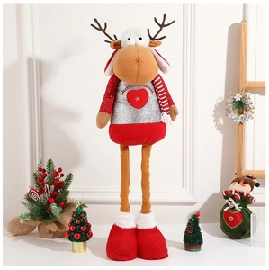Detail of Christmas reindeer doll with telescopic legs and sequined heart decoration
