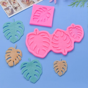 Monstera leaf silicone mold for DIY cake decorating and fondant baking crafts
