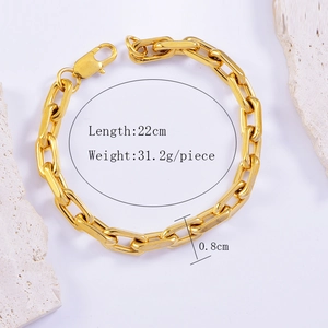 Detail view of gold chunky chain bracelet with 0.8cm width and 22cm length