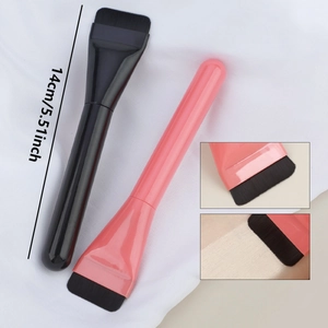 Dual pack 14cm ultra-thin flat foundation brushes in black and pink for seamless makeup