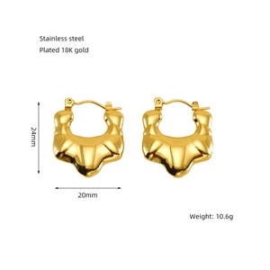 Détails des boucles d'oreilles 24mm plaquées or 18 carats avec dimensions et poids