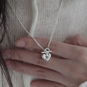 Elegant 925 sterling silver heart pendant necklace with OT toggle clasp for women