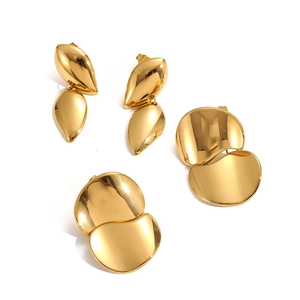 Polished 18k gold plated stainless steel geometric earrings and leaf drop set