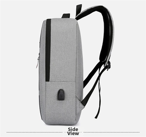 Detail van grijze zakelijke rugzakzijde met USB-oplaadpoort en textuur van de stof