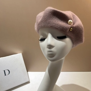 French style wool beret in Morandi pink with elegant pearl and metal bead accents