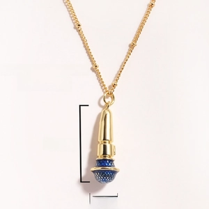 Detailed size chart of gold microphone pendant necklace with dimensions and weight info