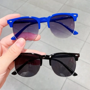 Vintage Kinder Sonnenbrille Halbrand in Blau und Schwarz mit UV-Schutz Design