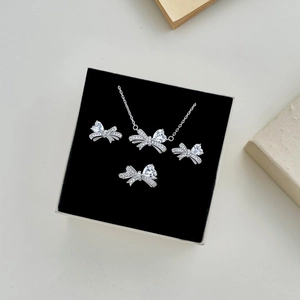 Exquisite silver bow jewelry set with zircon necklace, earrings and ring in black box