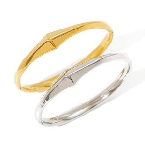 Minimalist geometric 18K gold and silver plated stainless steel bangles with mirror finish