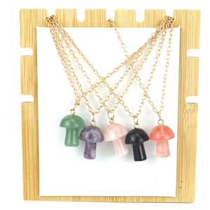 Mushroom Pendant Necklace Natural Crystal Stone Cute Forest Style Aesthetic Jewelry For Women Minimalist Dainty Accessory