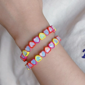 Fashionable colorful heart enamel elastic bracelets for women with stackable design