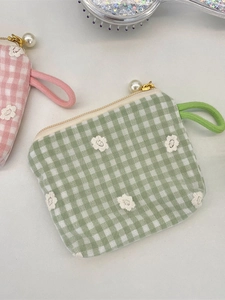 Lace embroidered canvas coin purse with pearl zipper and floral mesh pattern