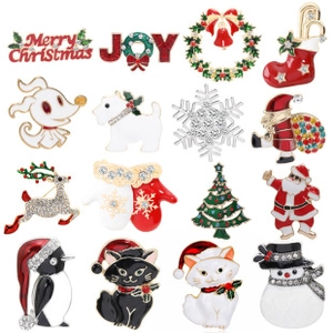 Collectie van 16 kleurrijke kerstbroches met kerstman-, rendier- en sneeuwmanontwerpen