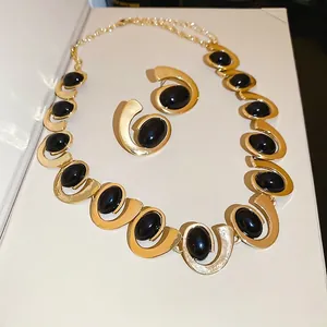 Retro Geometric Oval Black Resin Necklace And Earrings Alloy With 925 Sterling Silver Earring Post Elegant