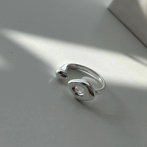Anello aperto in argento sterling 925 con design geometrico a bambù e finitura lucida