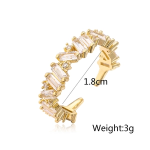 Detail view of gold-plated geometric ear cuff with sparkling zircon inlay and 1.8cm diameter