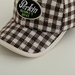 Checkered wool baseball cap with Perkins embroidery for kids in coffee and cream