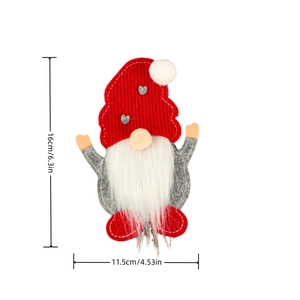 Detailed dimensions of gnome cutlery holder with red and grey felt fabric for table