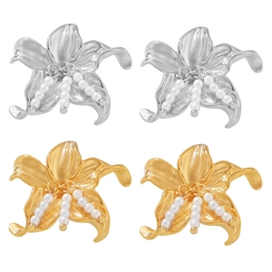 3D pleated flower tassel earrings with pearls in 18k gold and silver plated finish
