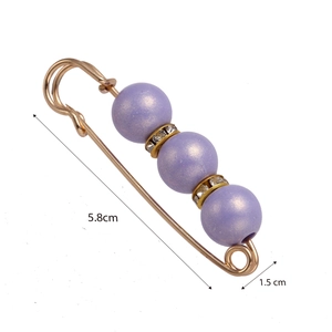 Elegant purple pearl brooch pin with gold frame and rhinestones for waist adjustment