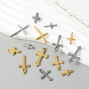 Vintage stainless steel cross pendants in gold and silver for DIY jewelry making