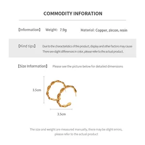 Guide des tailles de boucles d'oreilles en forme de C en or 18 carats, cuivre et résine