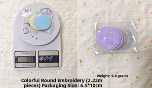 Detailed view of 2m colorful paper garland showing weight of 9.8g and 22 discs