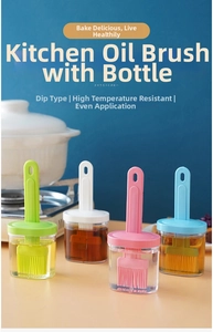 Détail de pinceaux à huile en silicone multicolores avec bouteilles pour la cuisine